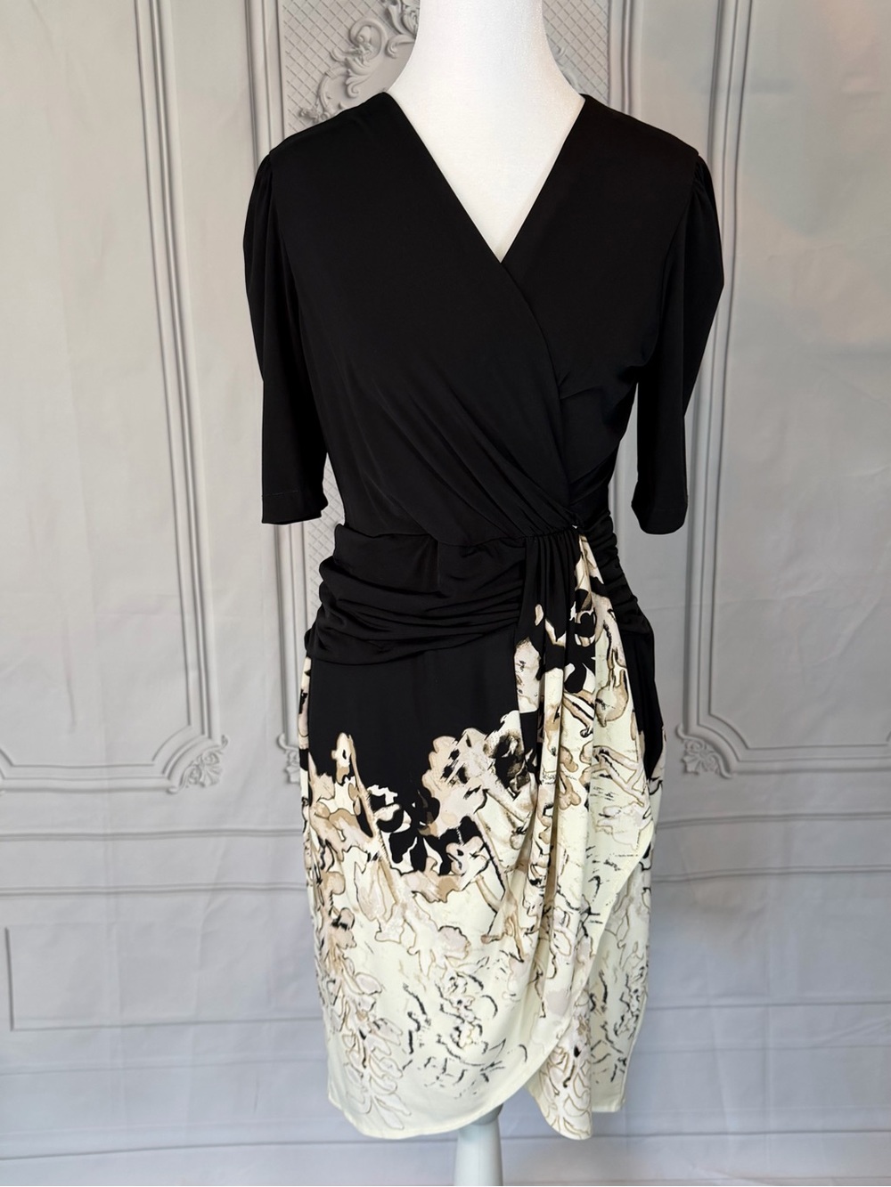 Y2K 2000s Donna Morgan Boho Black Cream Floral Wrap Dress Size 8 Stretch Artsy